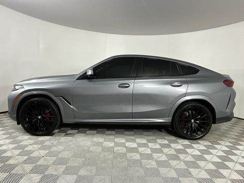 Skyscraper Grey Metallic 2024 BMW X6 xDrive40i