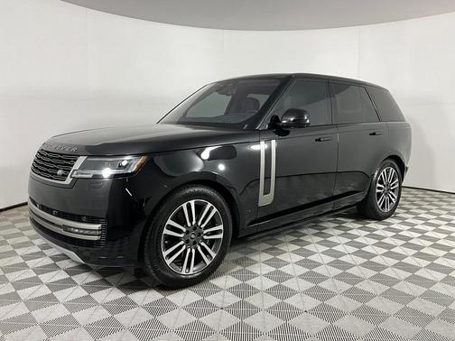 2023 Land Rover Range Rover P530 SE