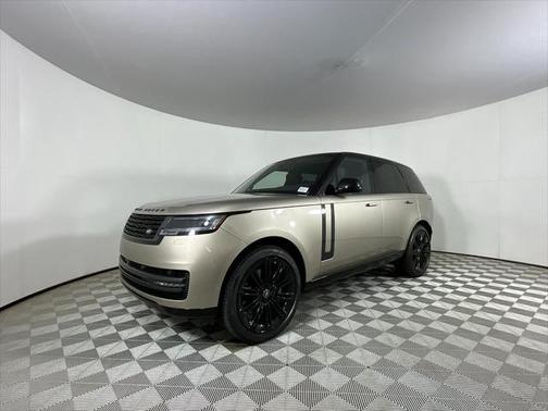 2025 Land Rover Range Rover P530 SE