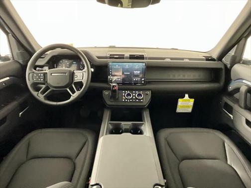 2025 Land Rover Defender 110 P400 S