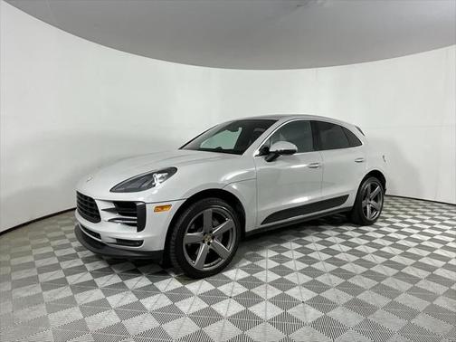 2020 Porsche Macan Base