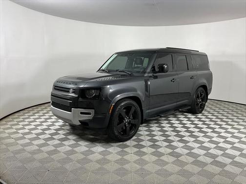 2024 Land Rover Defender 130 P400 S