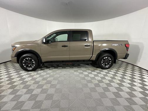 2024 Nissan Titan PRO-4X
