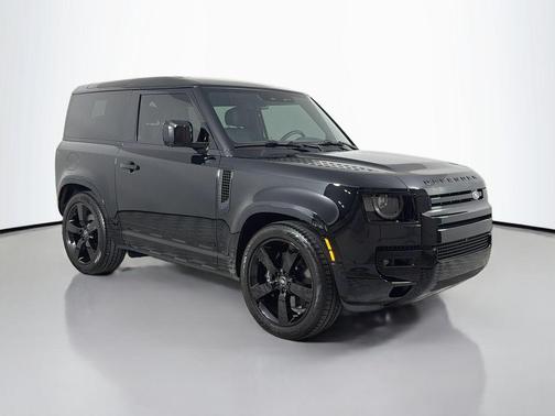 Santorini Black Metallic 2025 Land Rover Defender V8