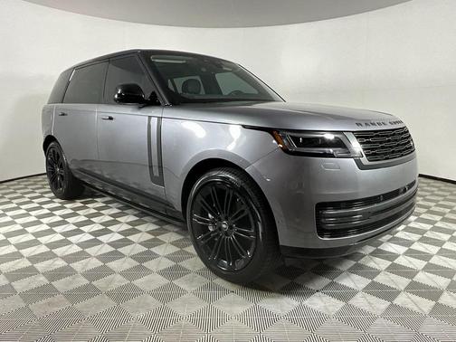 2025 Land Rover Range Rover P530 SE 7 Seat