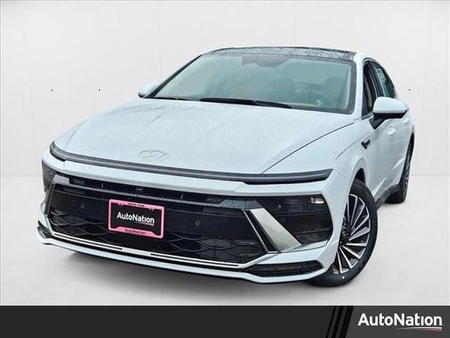 2025 Hyundai SONATA Hybrid Limited