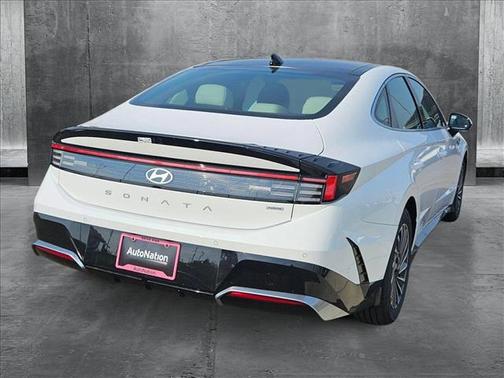 2025 Hyundai SONATA Hybrid Limited