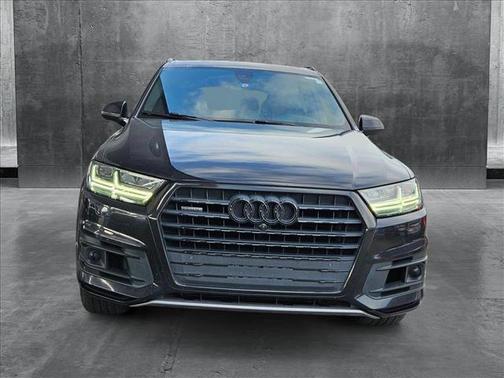 2019 Audi Q7 55 Prestige
