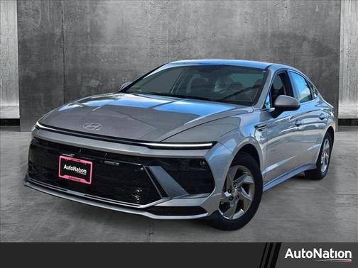 2025 Hyundai SONATA SE