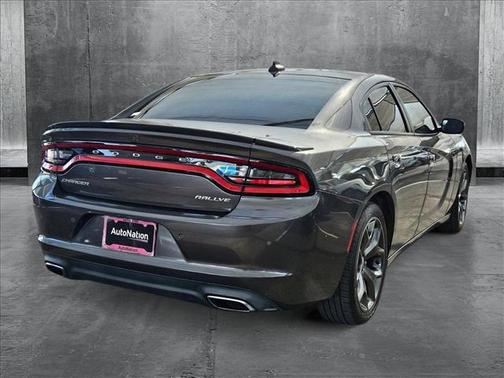 2015 Dodge Charger SXT