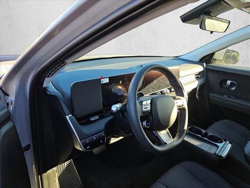 2026 Hyundai IONIQ 5 SE