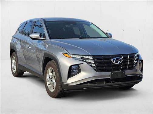 2024 Hyundai TUCSON SE