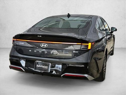 2026 Hyundai SONATA Hybrid SE