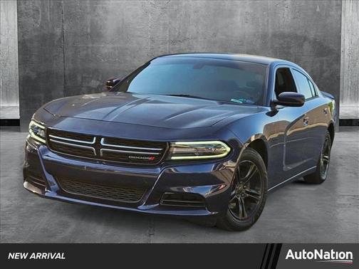 2016 Dodge Charger SE