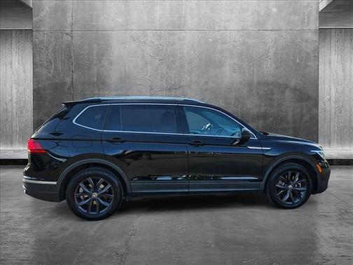 2024 Volkswagen Tiguan 2.0T SE 4MOTION