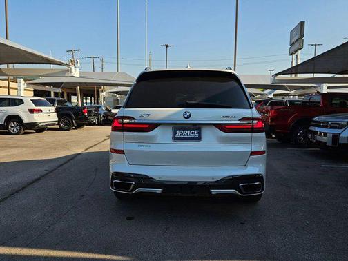 2019 BMW X7 xDrive50i