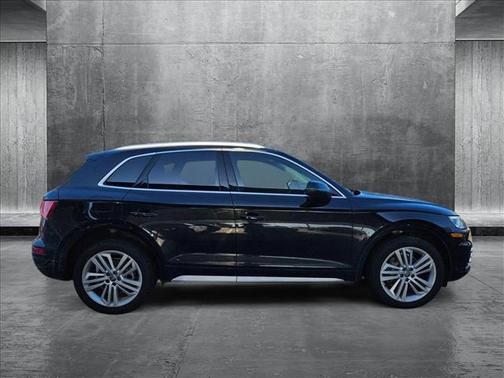 2018 Audi Q5 2.0T Premium Plus