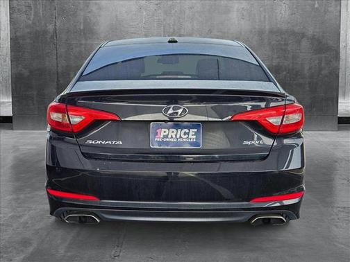 2015 Hyundai SONATA Sport