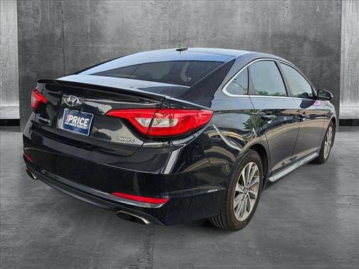 2015 Hyundai SONATA Sport