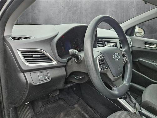 2018 Hyundai Accent SE
