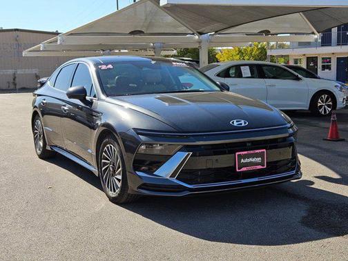 2024 Hyundai SONATA Hybrid Limited