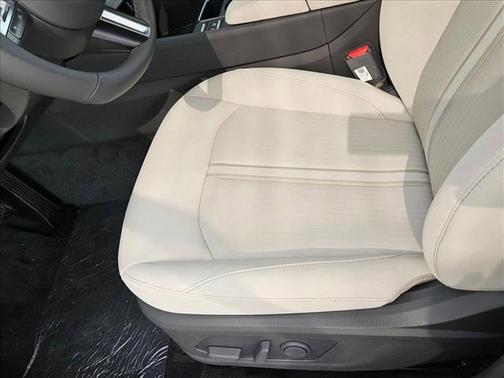 2025 Hyundai SONATA Hybrid SE