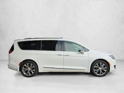2019 Chrysler Pacifica Limited