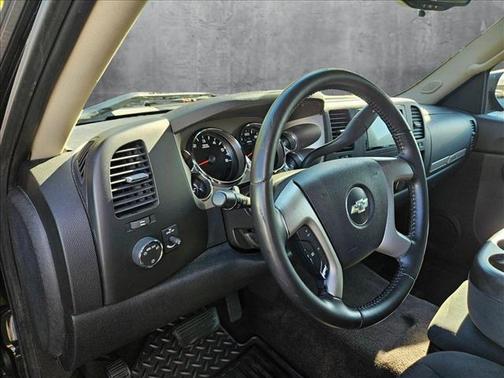 2009 Chevrolet Silverado 1500 LT Crew Cab