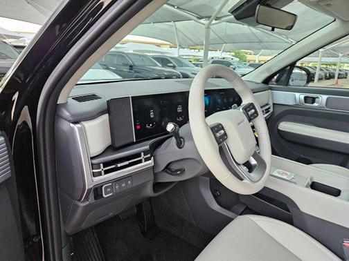 2025 Hyundai SANTA FE SEL 2.4