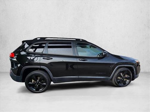 2016 Jeep Cherokee Altitude