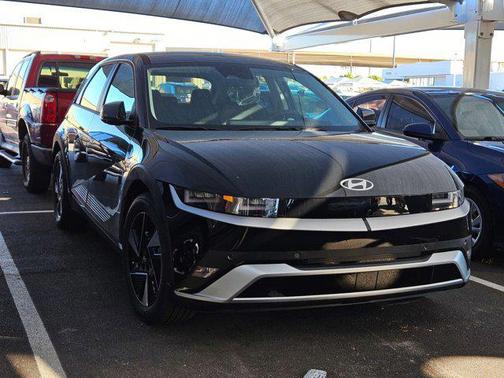 2026 Hyundai IONIQ 5 SE