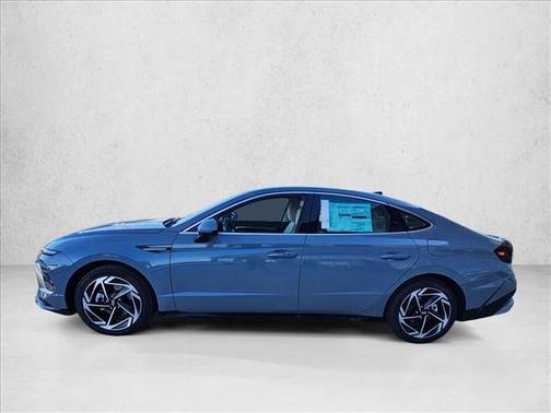 2026 Hyundai SONATA SEL