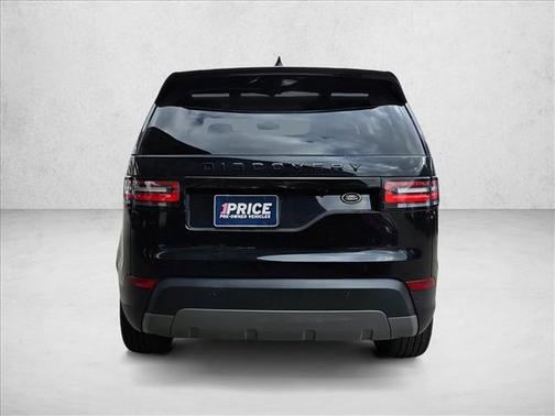 2017 Land Rover Discovery FIRST EDITION