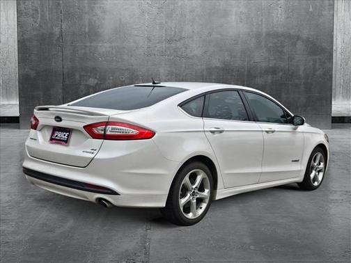2014 Ford Fusion Hybrid SE