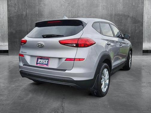 2020 Hyundai TUCSON SE