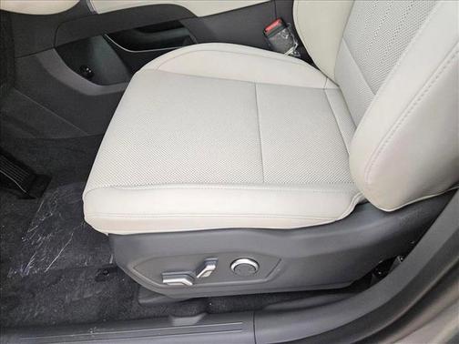2025 Hyundai SANTA FE SEL 2.4