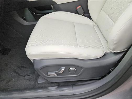 2025 Hyundai SANTA FE SEL 2.4