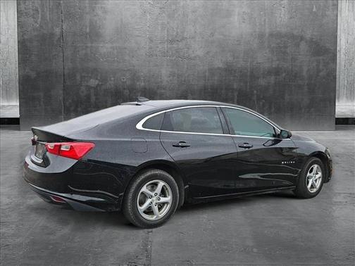 2017 Chevrolet Malibu 1LS
