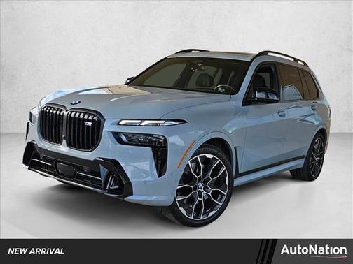 2025 BMW X7 M60i