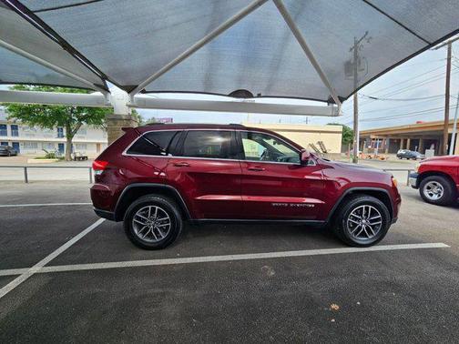 2018 Jeep Grand Cherokee Laredo E