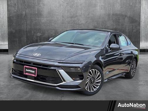 2025 Hyundai SONATA Hybrid Limited