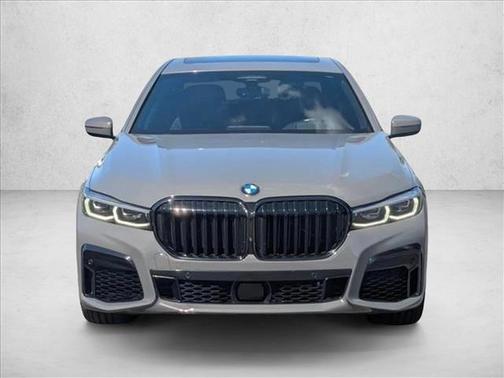 2022 BMW 750 i xDrive