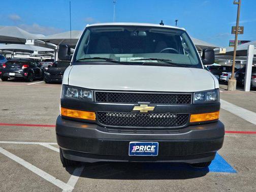2025 Chevrolet Express 2500 RWD 2500 Regular Wheelbase WT