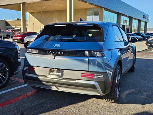 2026 Hyundai IONIQ 5 SEL