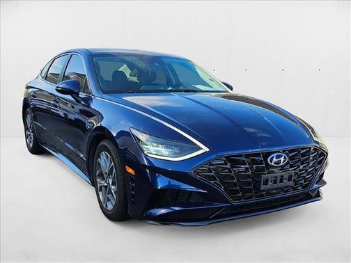 2022 Hyundai SONATA SEL
