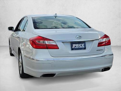 2013 Hyundai Genesis 3.8