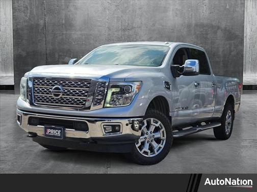 2017 Nissan Titan XD SL