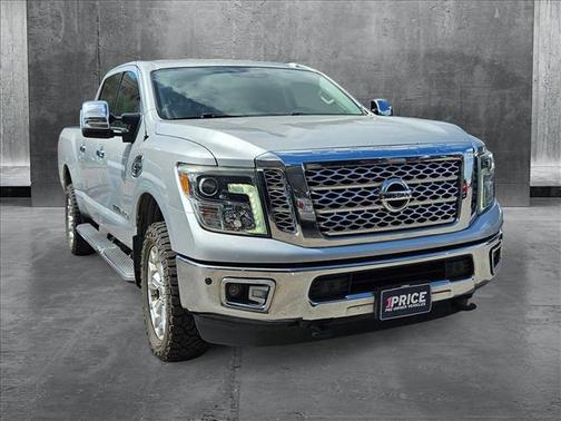 2017 Nissan Titan XD SL