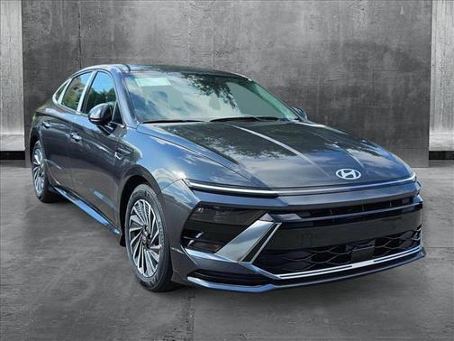 2025 Hyundai SONATA Hybrid SE