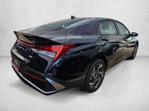 Abyss Black 2025 Hyundai ELANTRA HEV SEL Sport